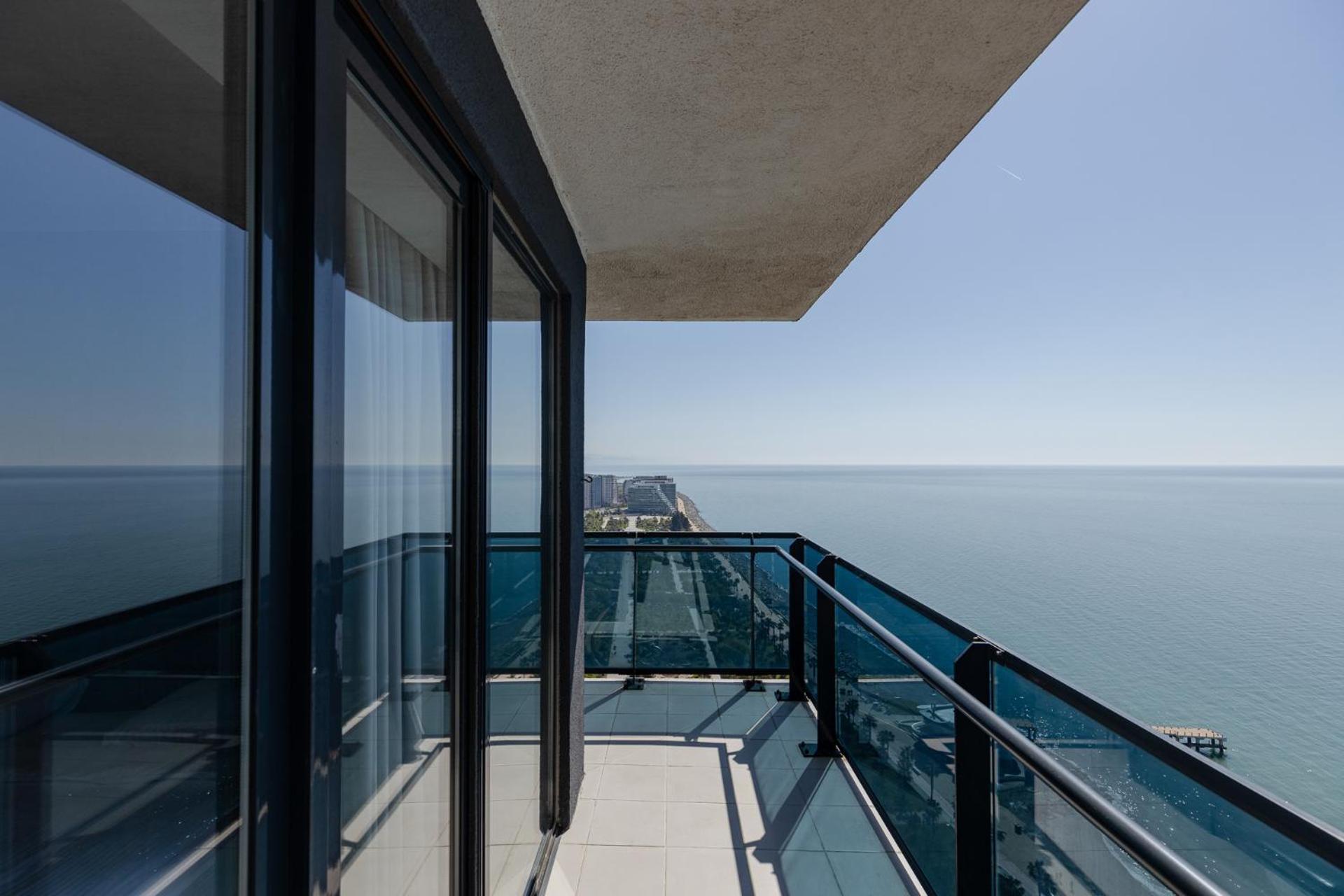 The Spot Apartments - Orbi Beach Tower Batumi Eksteriør bilde