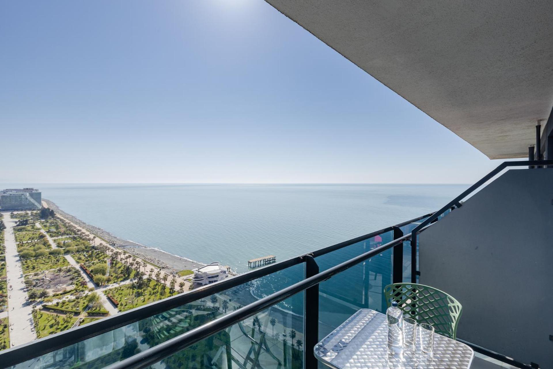 The Spot Apartments - Orbi Beach Tower Batumi Eksteriør bilde